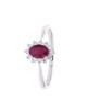 Bague entourage "Cyrilla" de diamants et rubis sertis griffes, 0,18 carat et rubis 0,66 carat